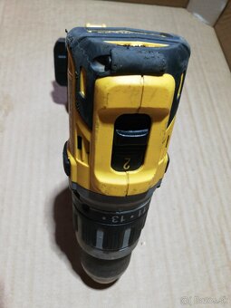 Dewalt 18V akumulátorová vŕtačka - 4