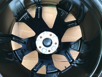 AUDI Q8 RS alu kola 23" AUDI SPORT nové zima originál - 4