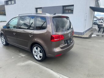 Volkswagen touran - 4