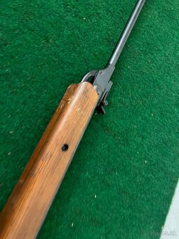 Juhoslovanská vzduchovka zastava cerveni - 4