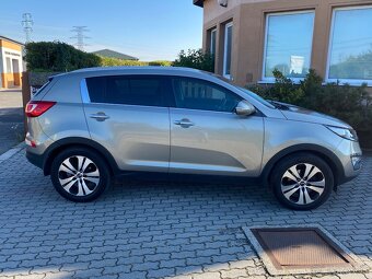 KIA SPORTAGE 2,0 CRDi - 4