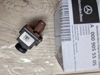 Cuvacia kamera mercedes - 4