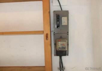 Prenájom garáže v Šamorine / MESTSKY MAJER / - 4