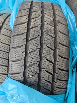 Predám zimné pneumatiky 215 /60/17 Van - 4