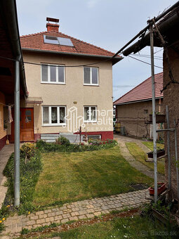 Dvojpodlažný rodinný dom Lovča - 4