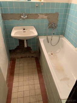 NA PREDAJ 1i tehlový byt v centre mesta Žiar nad Hronom - 4