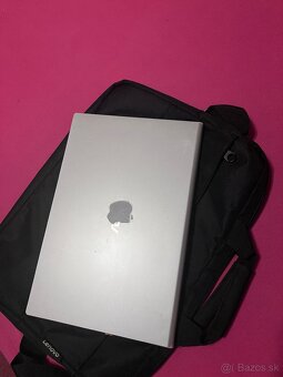 Asus Vivobook X415 - 4