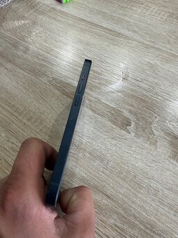Iphone 13 - 4