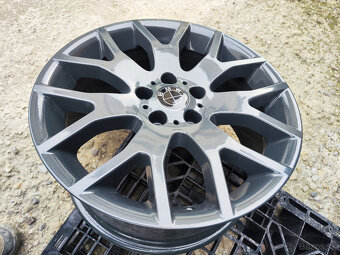 Alu sada =5x120 = R19 =original BMW = NOVÉ - 4