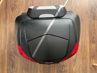 Givi kufor na motorku - 4