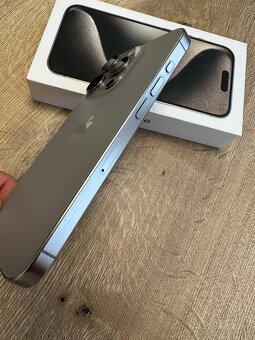 iPhone 15 Pro - 4