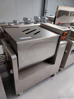 Miešačka mäsa 120 L -95kg Miešačka mäsa Miešačka klobás - 4