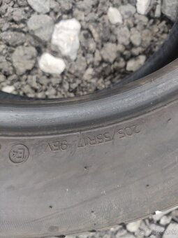 Predám zimné pneumatiky 205/55R17 Hankook - 4