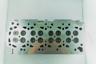 Nova Hlava nissan Navara D40,YD25 2,5 DDTI Od rv-2005 euro 4 - 4