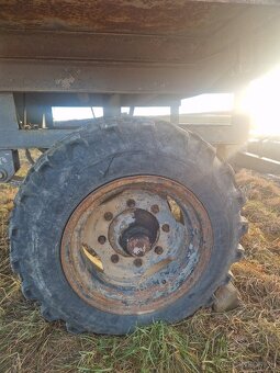 Kolesa na vlečku - 4