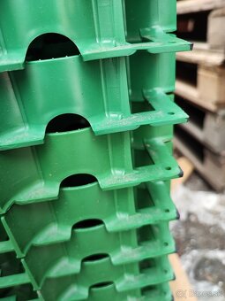 Zatrávňovacia doska - 4