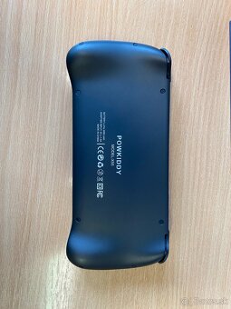 Predám hand-held konzolu Powkiddy x55 - 4