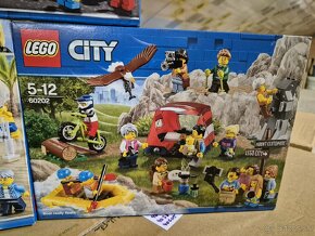 LEGO City 60234, 60153, 60202 - 4