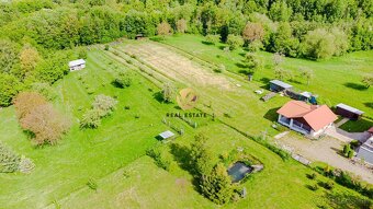 Na PREDAJ jedinečný rodinný dom 438m2 s veľkolepým pozemkom - 4