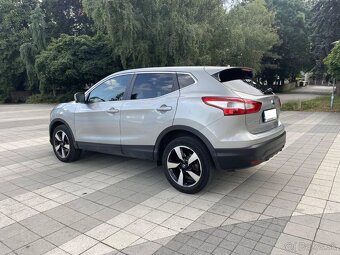 Nissan Qashqai DIG-T 160 Tekna - 4