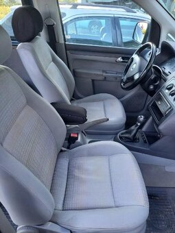 VW CADDY - 4