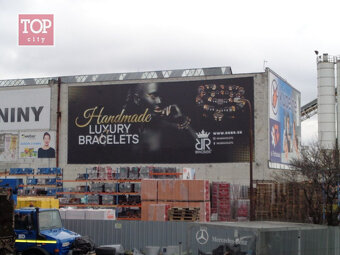 Prenájom reklamnej plochy Poprad ,cesta E 18 , 40 m2. - 4