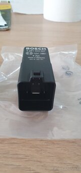 Riadiaca jednotka žhaviacich sviečok Seat Leon 1M, Golf 4, B - 4
