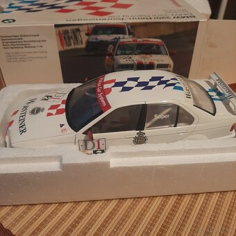 1:18 Bmw Autoart minichamps Ut. - 4