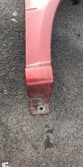 Škoda Fabia 1 blatnik - 4