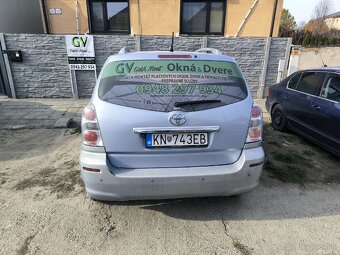 Toyota corolla verso 2.2 D4D - 4