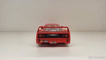 1:18 FERRARI F40 - 4