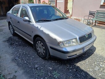 Škoda Octavia 1.6 74kw - 4