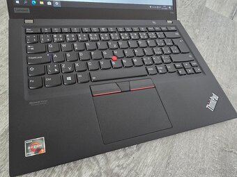 Lenovo ThinkPad T14s - 4