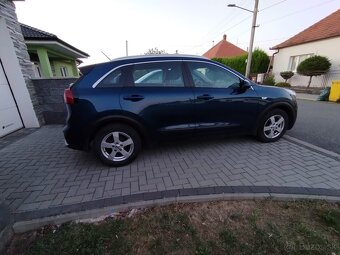 Kia Niro hybrid - 4