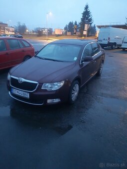 Predám škoda Superb - 4