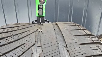 275/30 r20 Zimne - 4