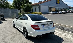 Mercedes C trieda Kupé C63 AMG performance coupe odp. DPH - 4
