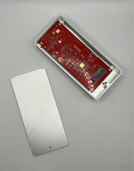 ORICO M.2 NVME SSD Enclosure (40 G) - 4