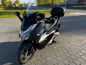 Na predaj Honda Forza 300 - 4