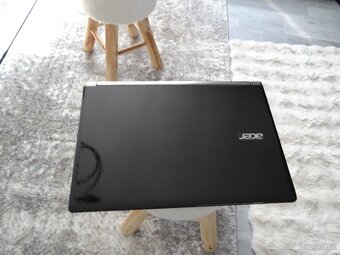 17.3" ACER V17/ Core I7/8GB RAM/256SSD a 1000HDD/4GB NVidia - 4