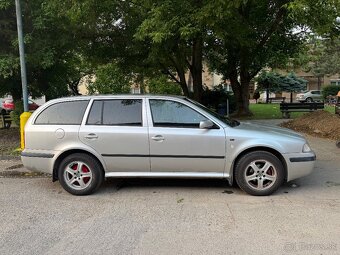Škoda Octavia Combi 1.6 - 4