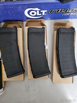 Colt M4 RIS GBBR (plynová) – Cybergun - 4