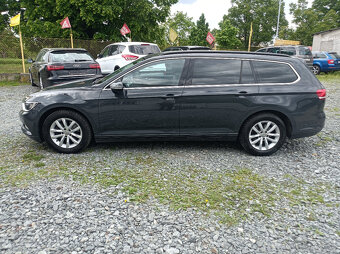 Volkswagen Passat, 110kw,APP,NAVI,r.2017,automat - 4