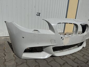 Predám Mpacket originálny náraznik BMW F10 - 4