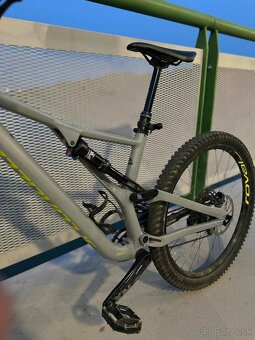 Celoodpružený bicykel Specialized - 4