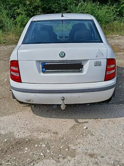 Skoda fabia sedan 2002 1.4 MPI, 50kw - 4