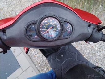 Kymco agility 125 - 4