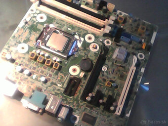xeon 1220 v3 spolu s doskou aj original chladicom - 4