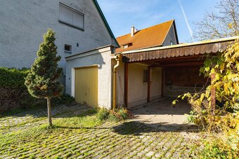Rodinný dom Bojice,garáž, 958 m2 - 4