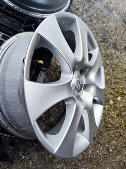 Alu sada =5x114,3 =R17= original HYUNDAI - 4